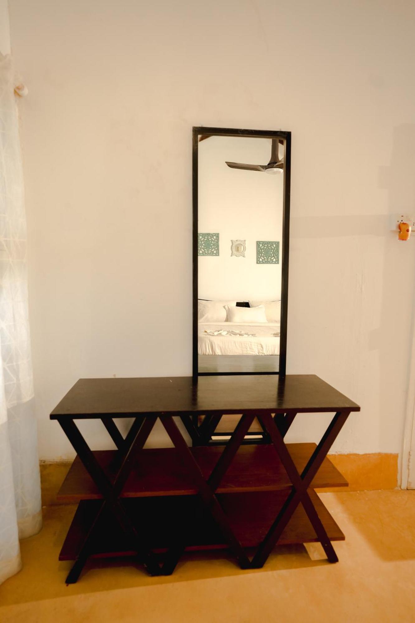 Villa M - Solitude 2 Candolim Goa 3Bhk, Pool Facing, Near Beach, Free Breakfast, Free Wifi And Prime Location Εξωτερικό φωτογραφία